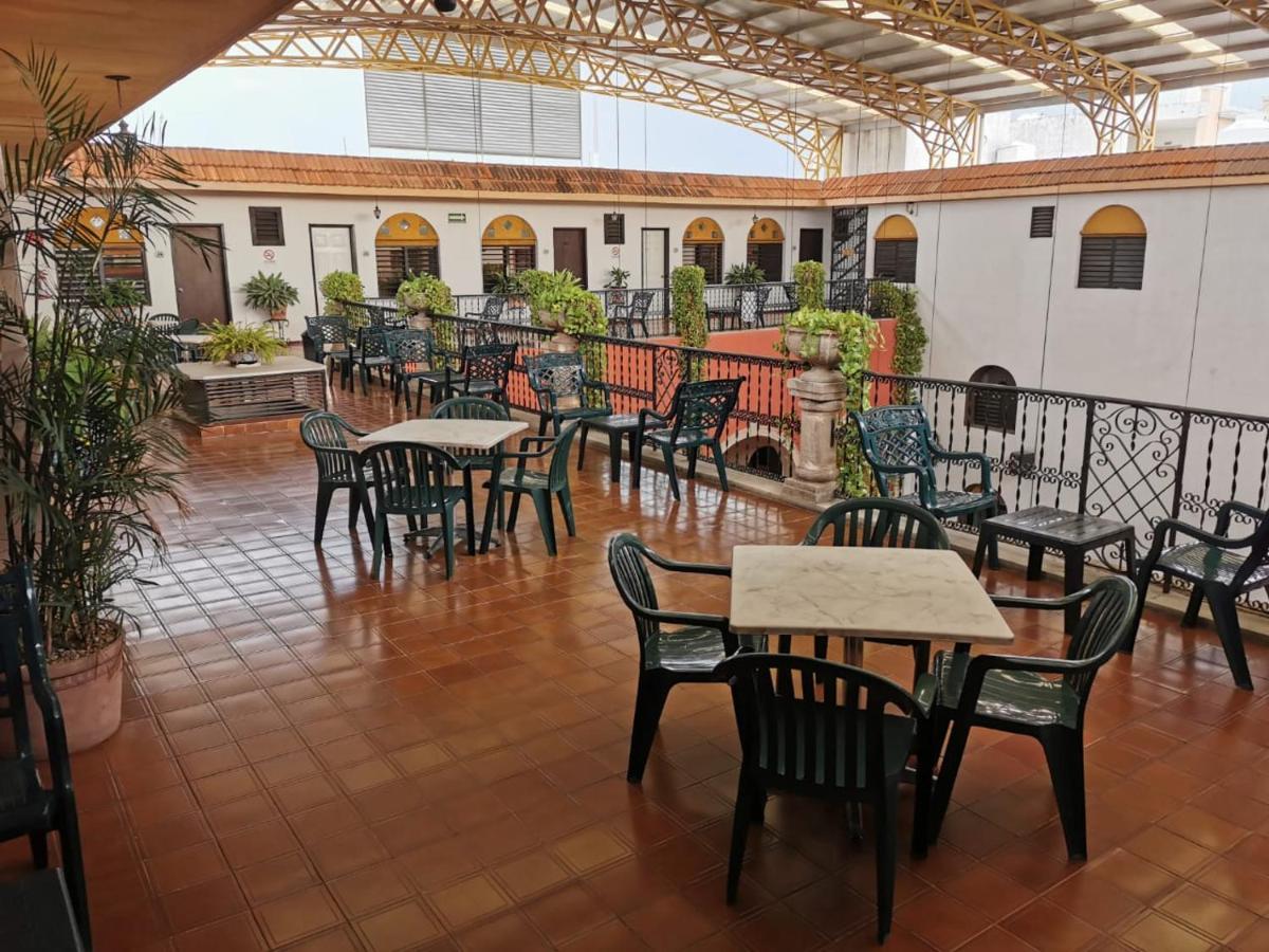 Hotel Doralba Inn Mérida Exteriör bild
