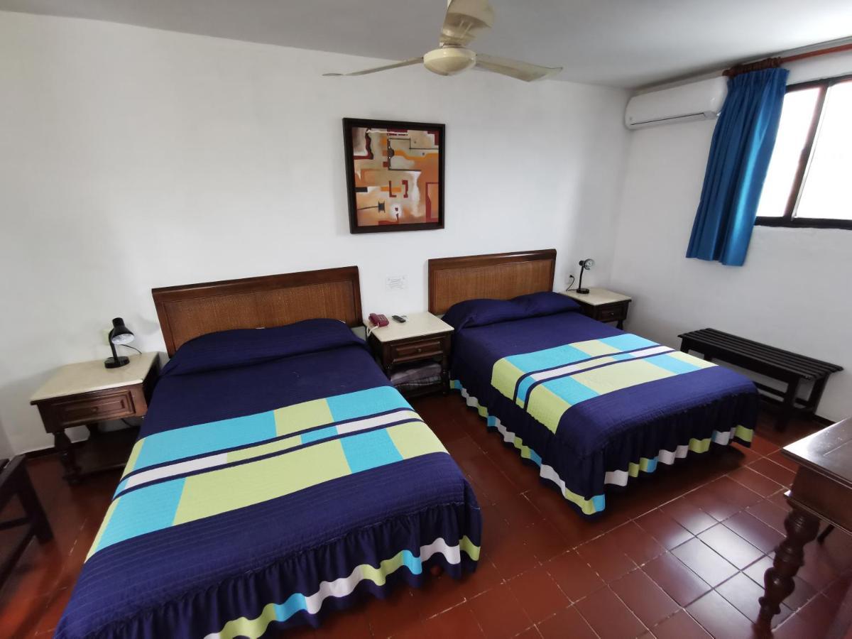 Hotel Doralba Inn Mérida Exteriör bild