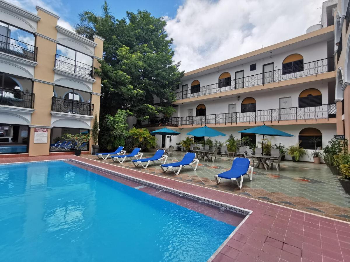 Hotel Doralba Inn Mérida Exteriör bild