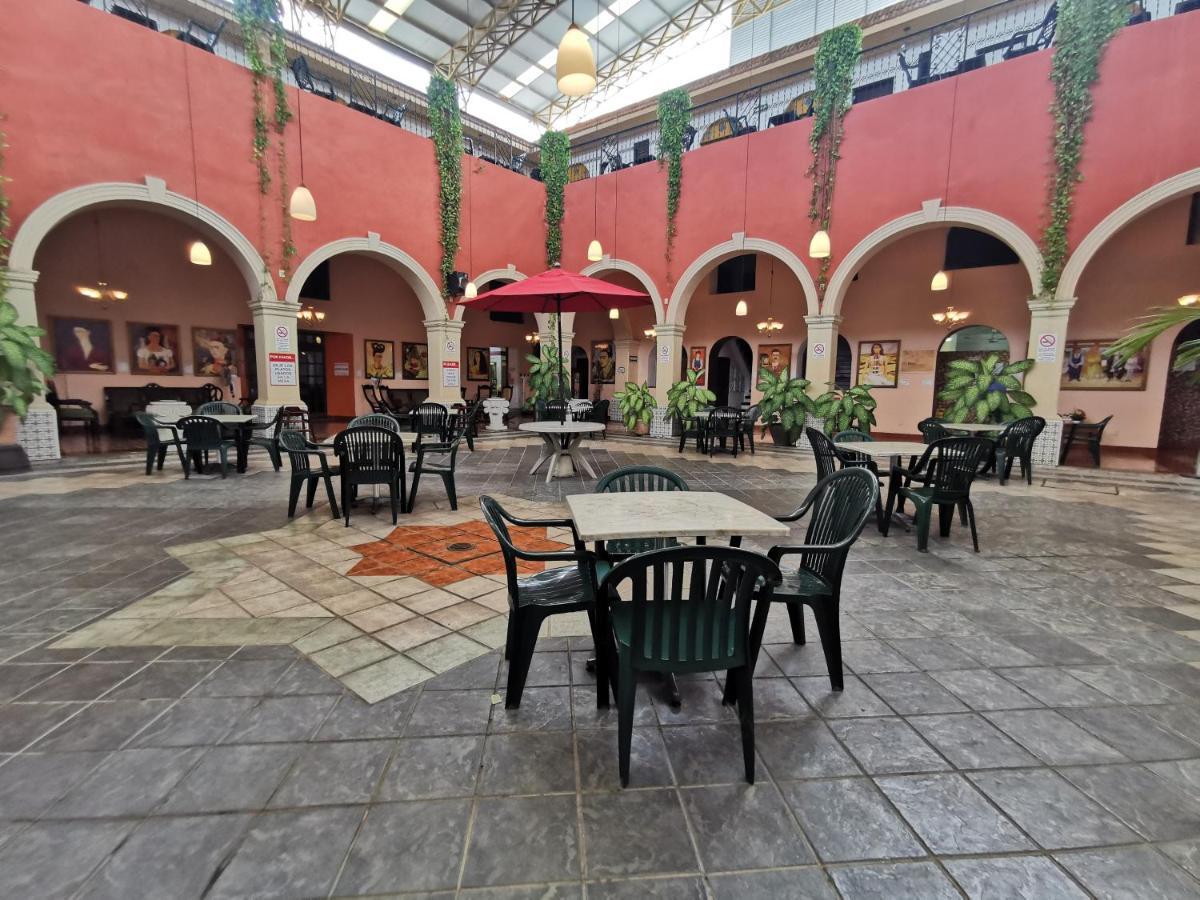 Hotel Doralba Inn Mérida Exteriör bild