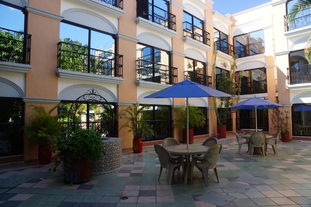 Hotel Doralba Inn Mérida Exteriör bild