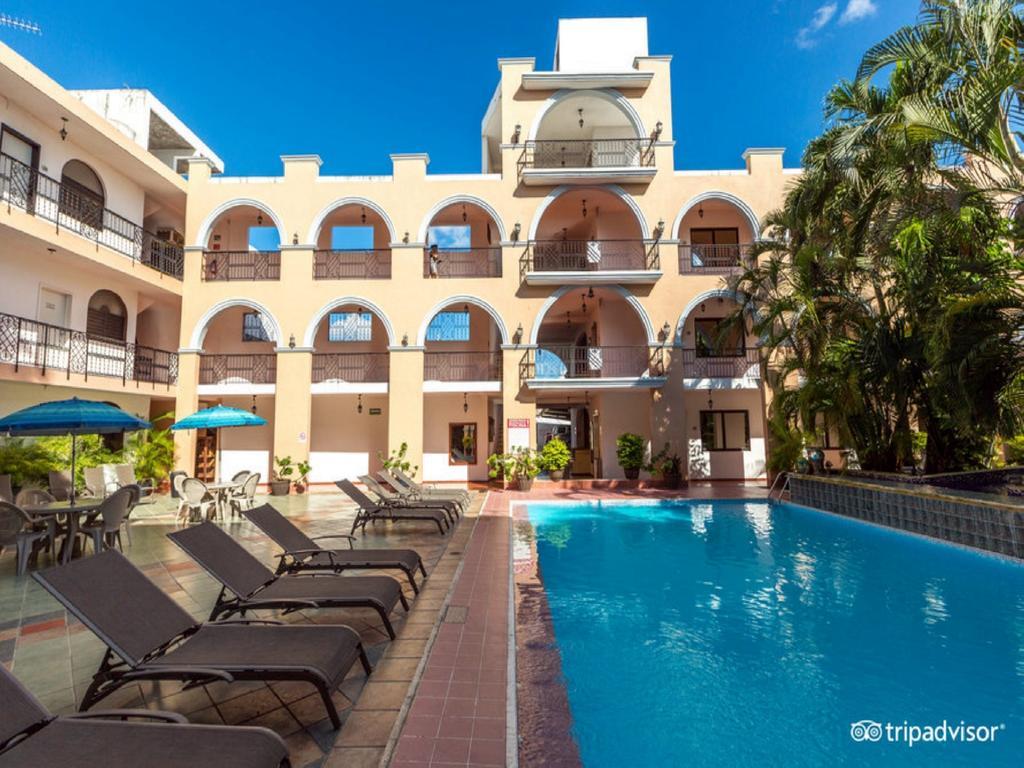Hotel Doralba Inn Mérida Exteriör bild