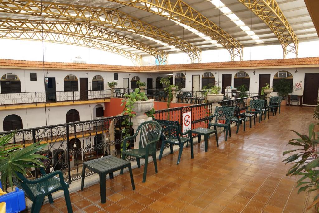 Hotel Doralba Inn Mérida Exteriör bild